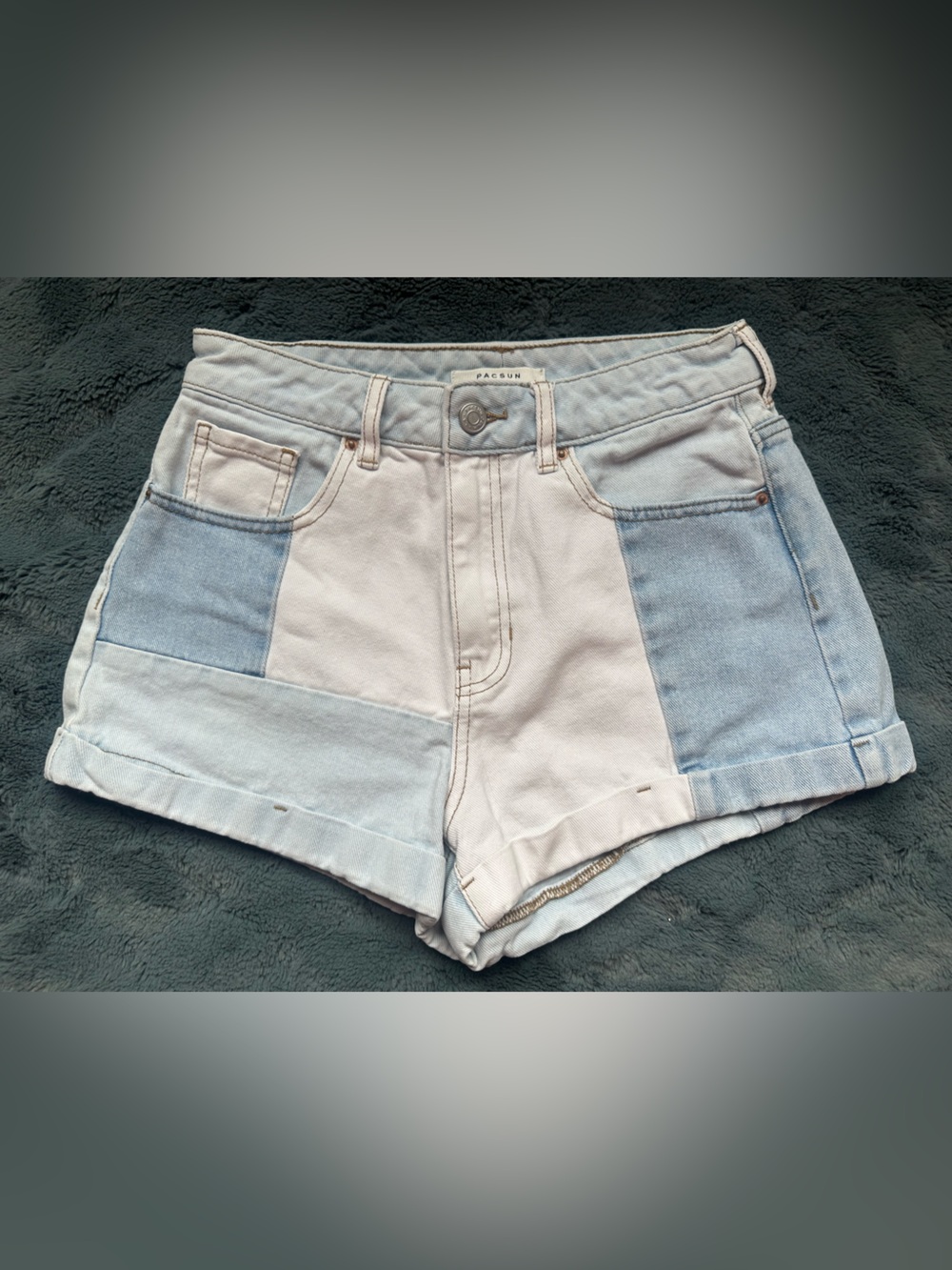 PacSun Patchwork Two-Tone Light Blue & White Denim Mom Shorts - size 27